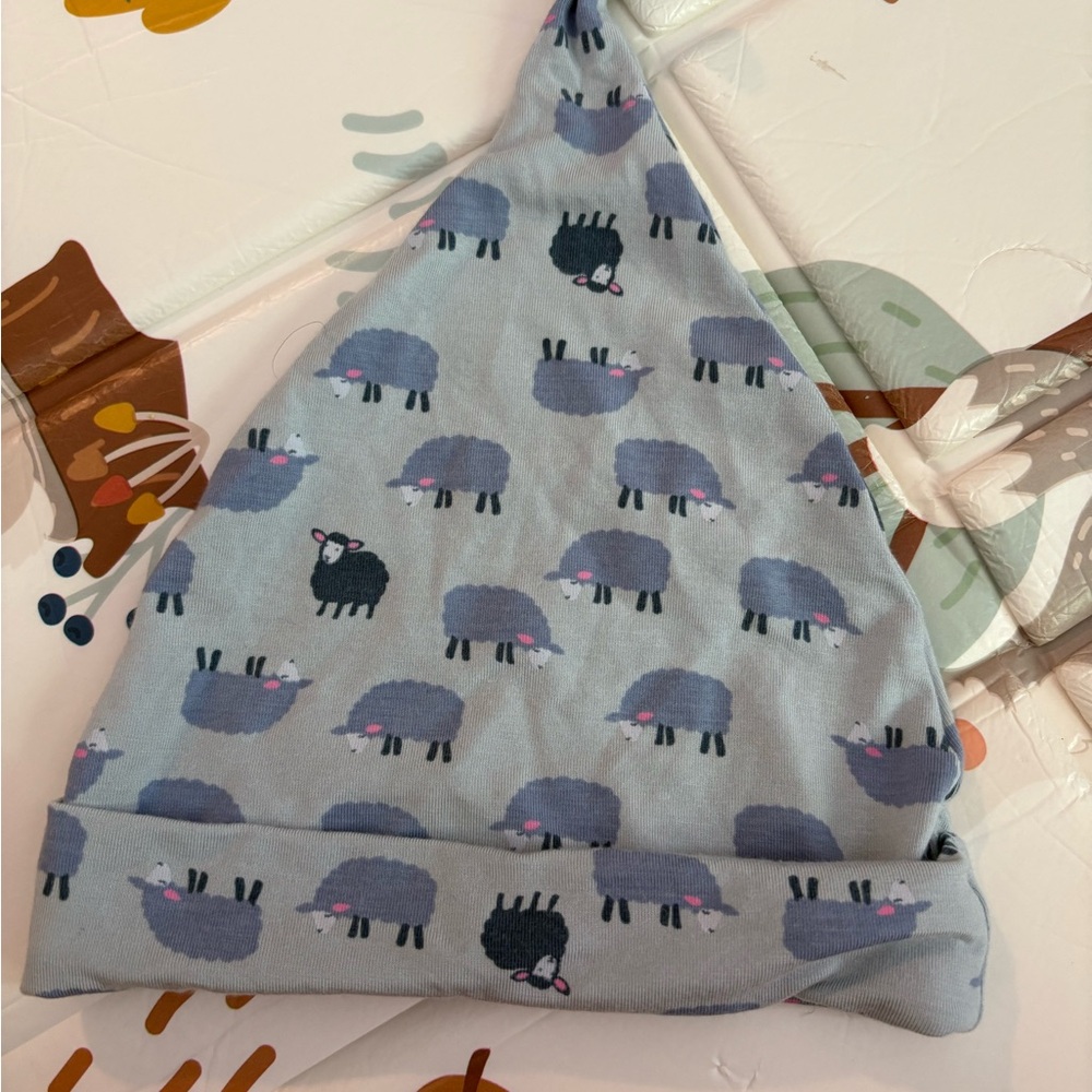 Light blue Sheep Print hat